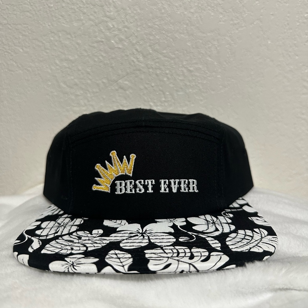 OTTO Cap Hawaiian print visor.